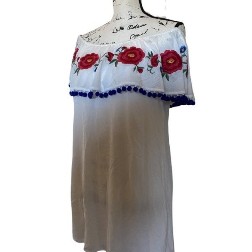 Forever 21 Boho White Off Shoulder Floral Embroidered Pom Pom Mini Dress S
